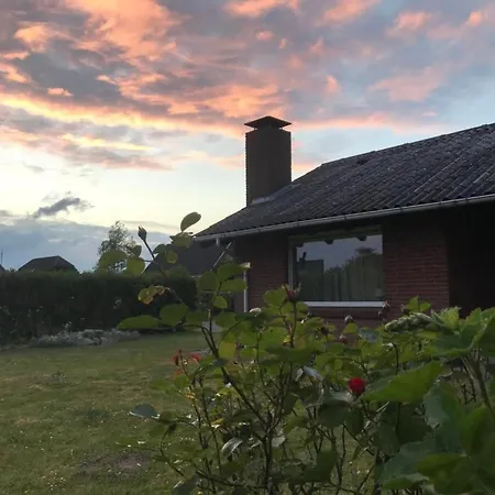 De Seekobb - Direkt An Der Nordseeg-spitze By Interhome